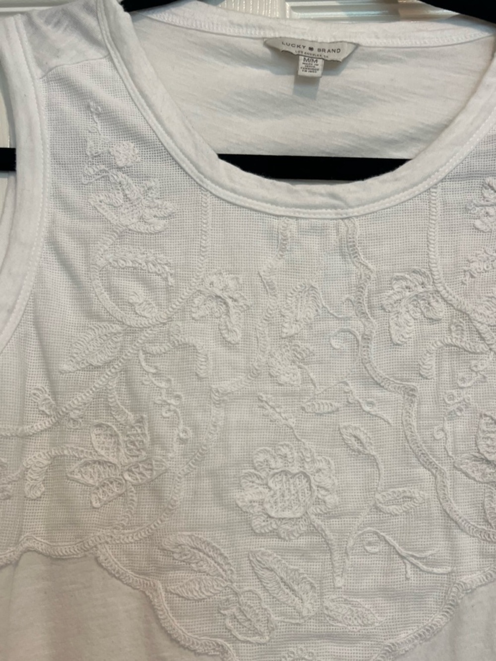 Lucky Brand White Embroidered Sleeveless Tank - Picture 3 of 4